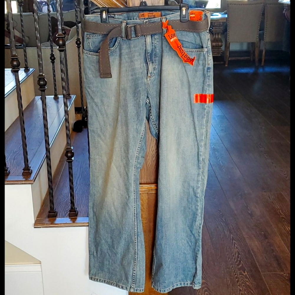 Lee 34x32 Relaxed Bootcut Jeans